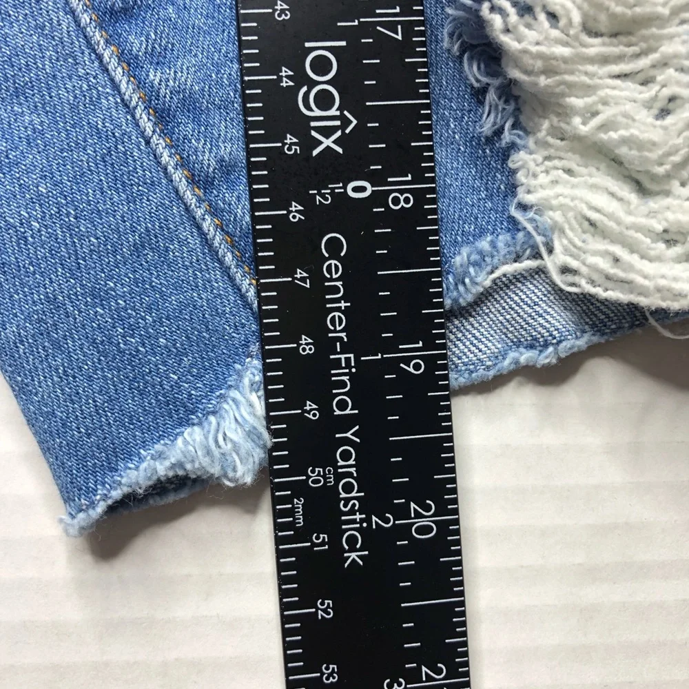 Fashionnova Bermuda Blue Denim Size 11 Shorts